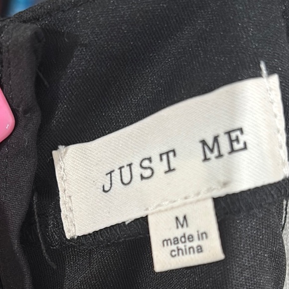 Make a gorgeous statement! 🔥Just Me Black Halter Neck Circle Fringe Dress - Picture 2 of 6